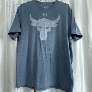 THE ROCK Under Armour gray tshirt.  Large
